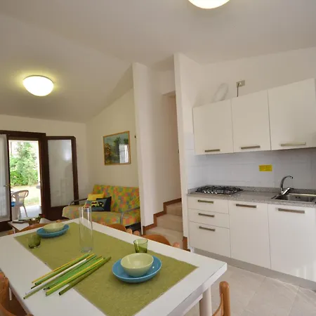 Villaggio Paradiso *