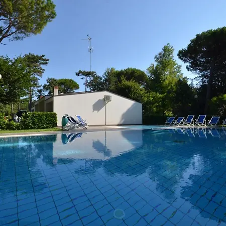 Tatil Evi Villaggio Paradiso *