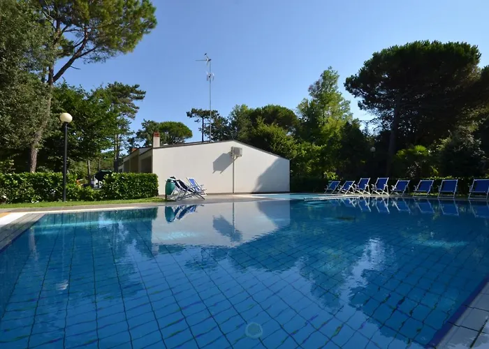 بيت للعطل Villaggio Paradiso *